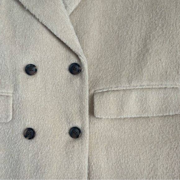 ASOS DESIGN Camel Bouclé Double-Breasted Coat (US 10) - Picture 4 of 9